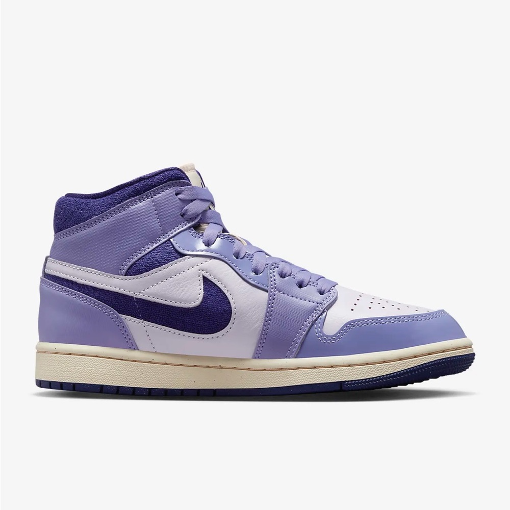 Nike™️ Custom Air Jordan 1 Mid SE Women’s Purple